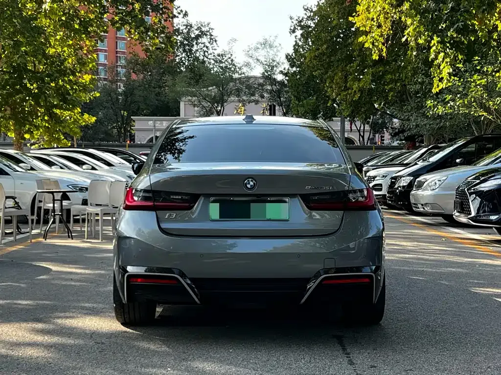 BMW i3 2024 из CN, фото 5