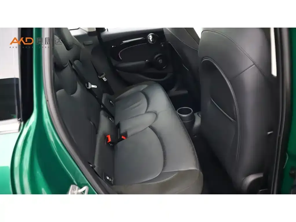 MINI Cooper (3-door) 2023 из CN, фото 8