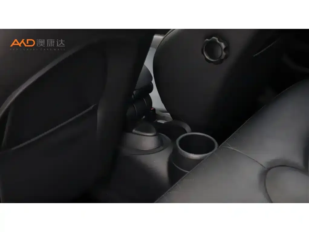 MINI Cooper (3-door) 2023 из CN, фото 9