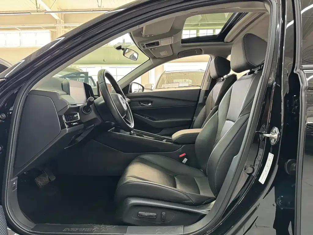 Honda Inspire 2023 из CN, фото 8