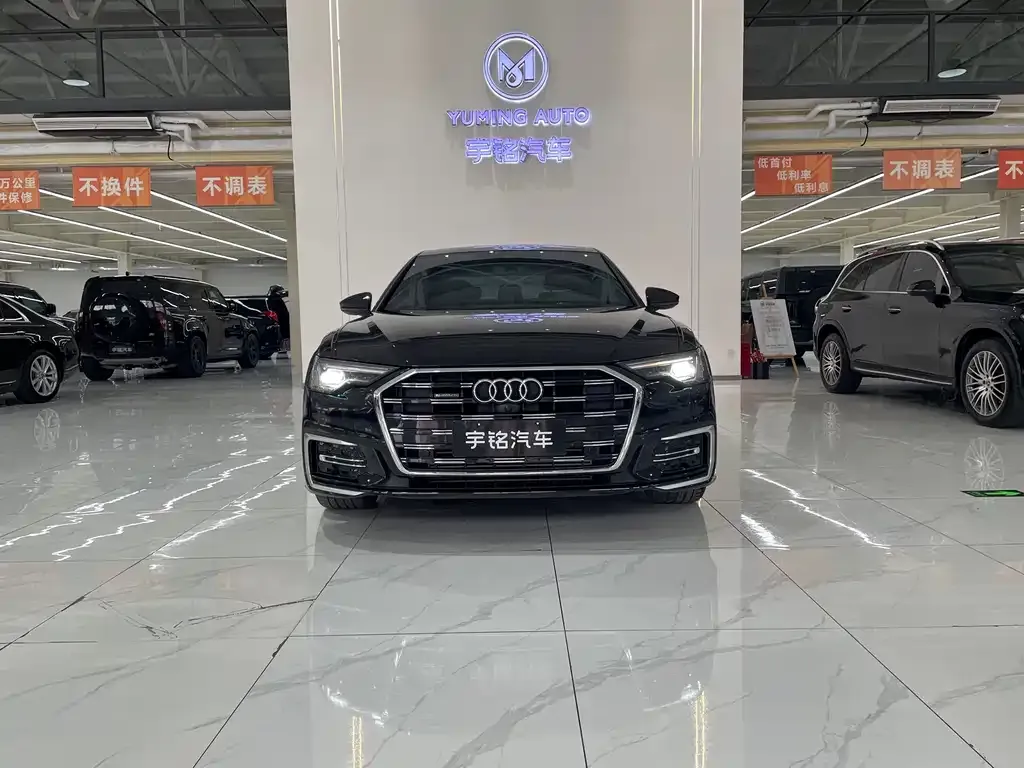 Audi A6L 2023 из CN, фото 2