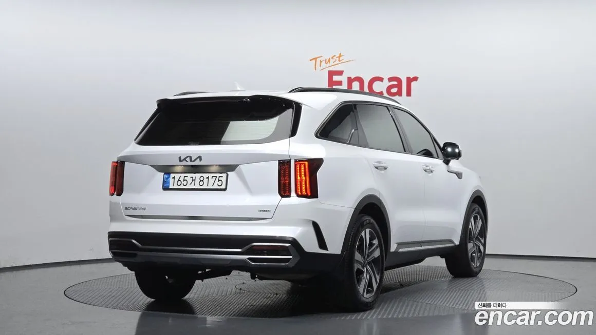 Kia Sorento — фото 2