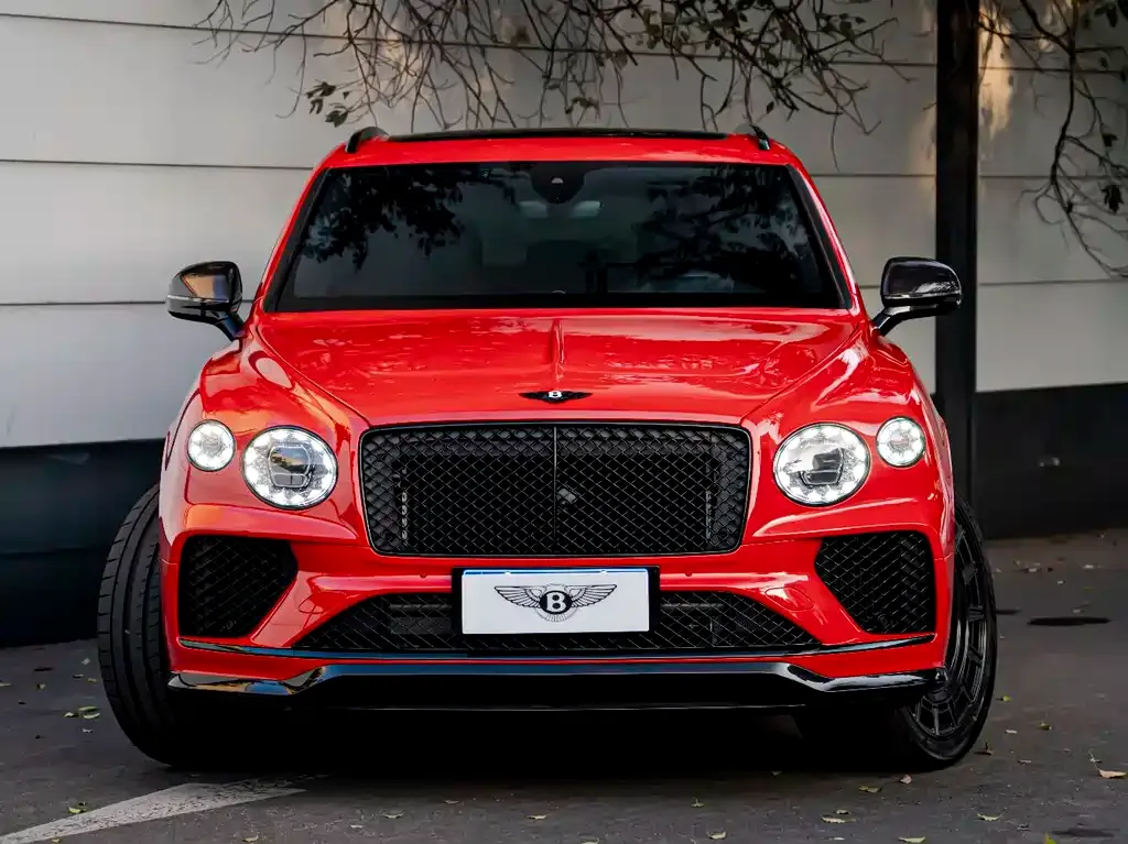 Bentley Bentayga 2024 из CN, фото 2