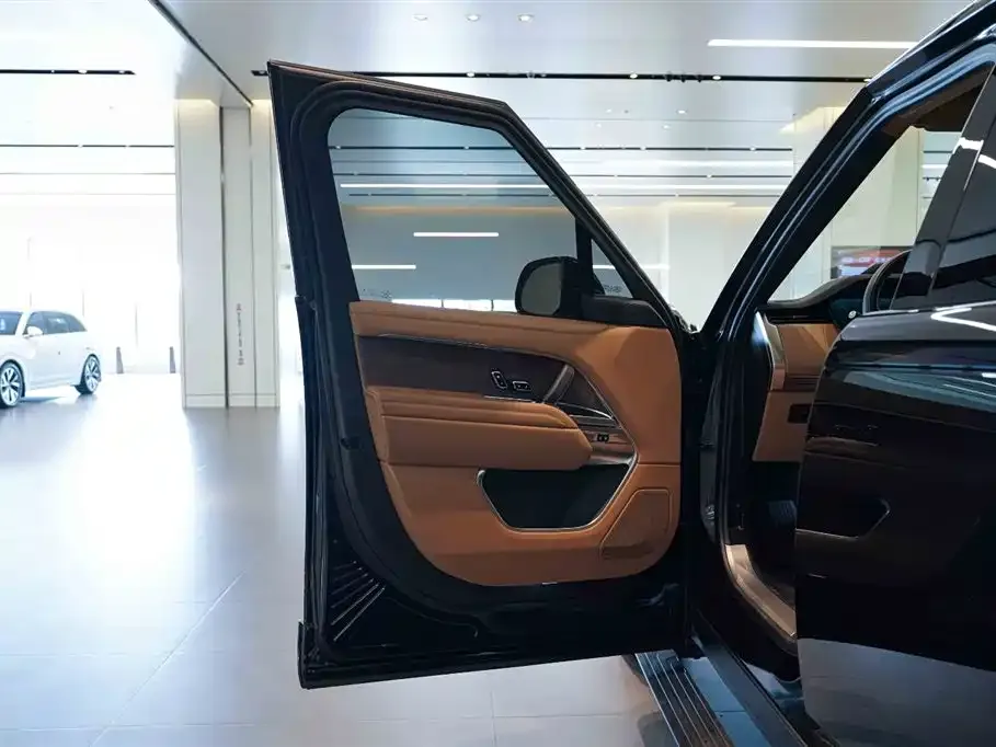 Land Rover Range Rover 2024 из CN, фото 5