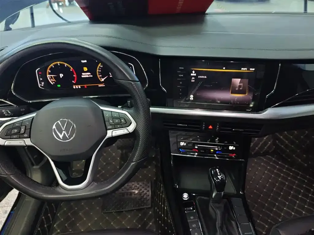 Volkswagen Passat 2022 из CN, фото 10