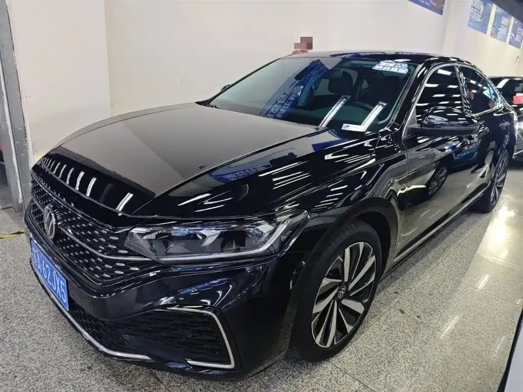 Volkswagen Passat 2022 из CN, фото 2