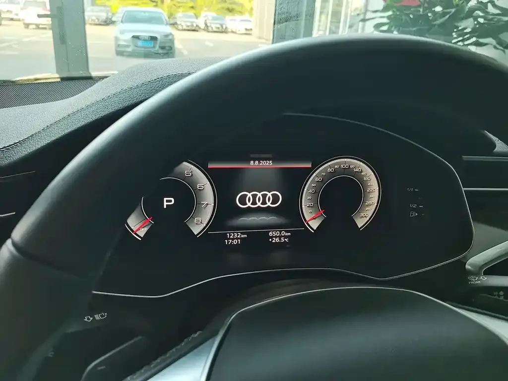 Audi A7 2024 из CN, фото 2