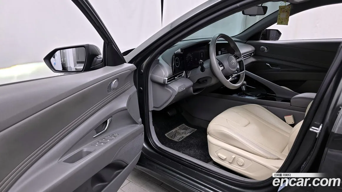 Hyundai AVANTE 2023 из KR, фото 10