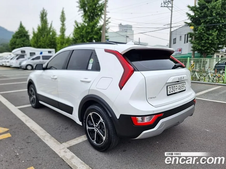 Kia Niro — фото 3