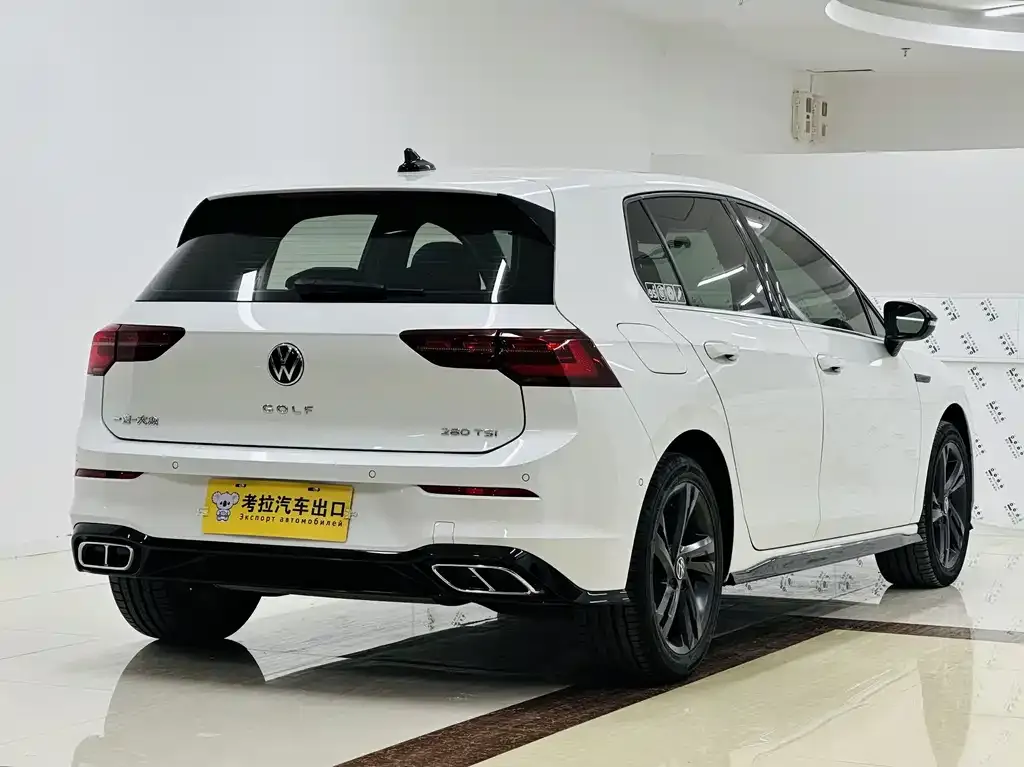 Volkswagen Golf 2022 из CN, фото 4