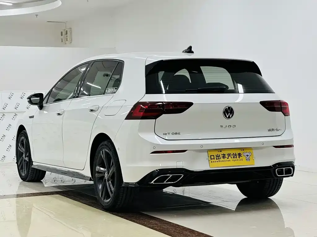 Volkswagen Golf 2022 из CN, фото 6