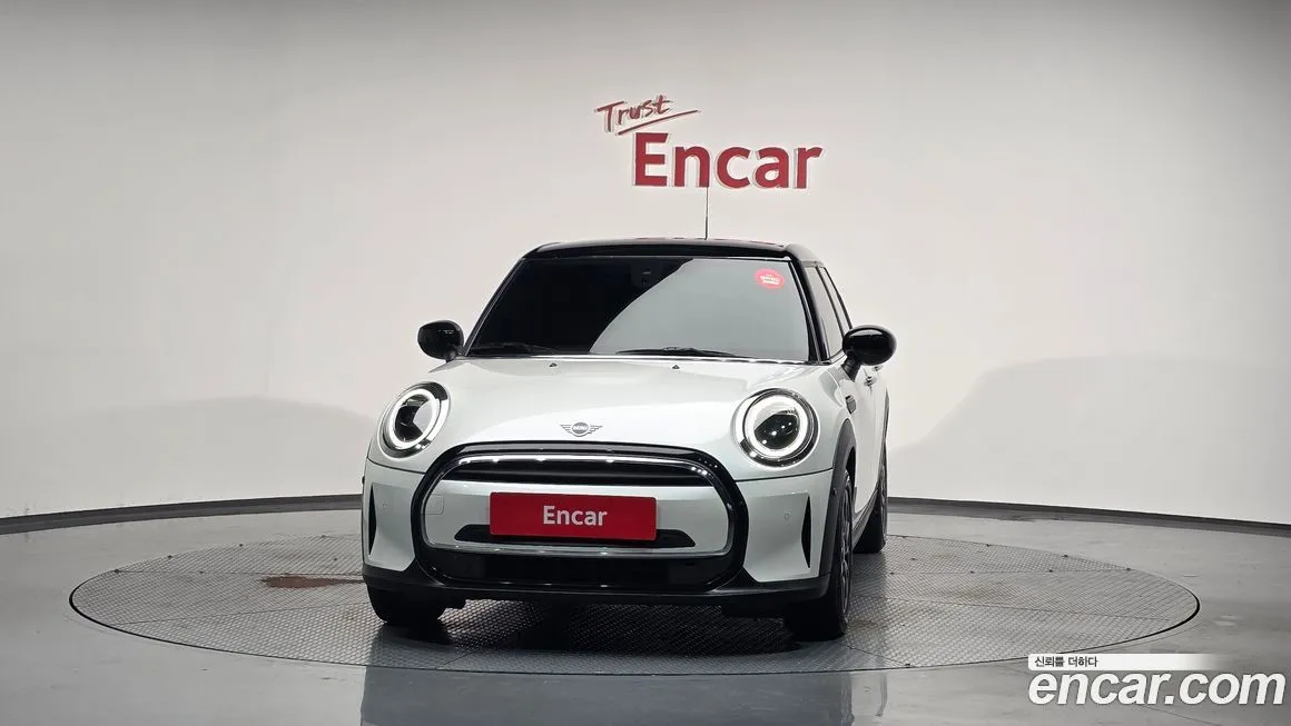 Mini Cooper 2024 из KR, фото 3