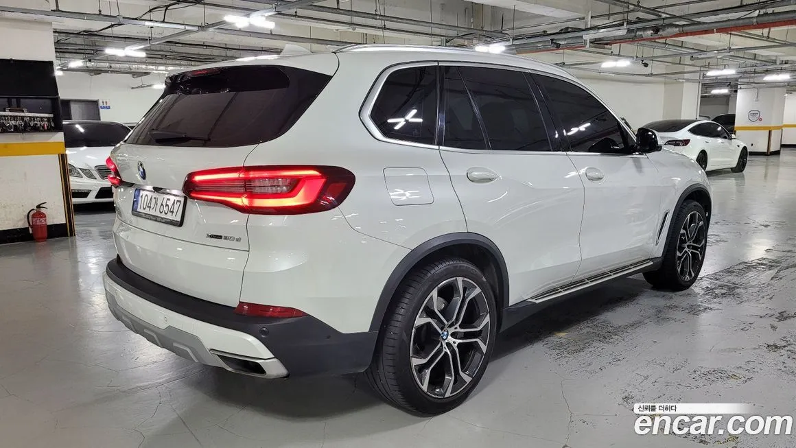 BMW X5 — фото 2
