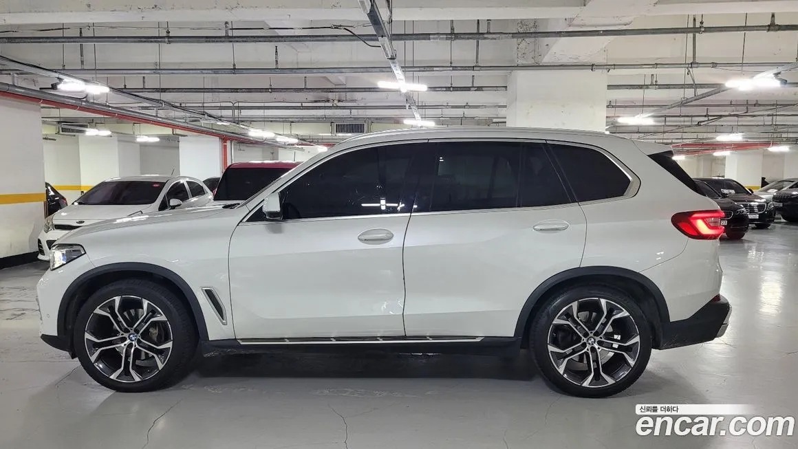 BMW X5 — фото 6