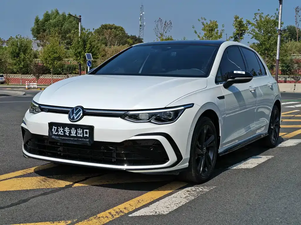 Volkswagen Golf 2021 из CN, фото 1