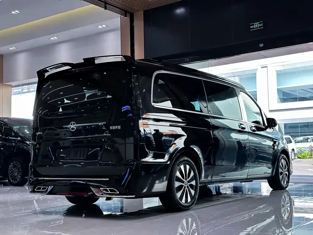 Mercedes-Benz Vito 2023 из CN, фото 4
