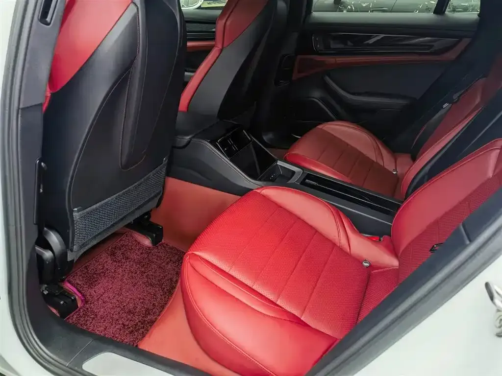 Porsche Panamera 2024 из CN, фото 8