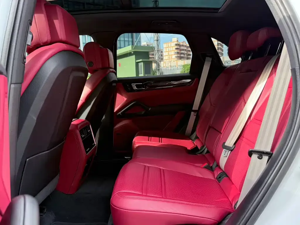 Porsche Cayenne 2023 из CN, фото 8
