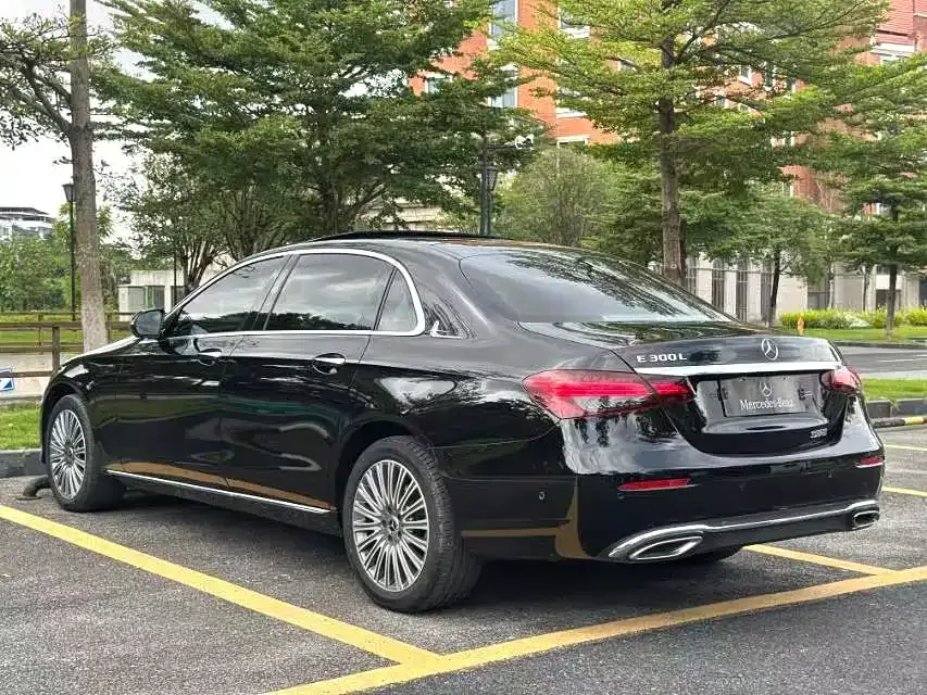 Mercedes-Benz E-Class 2021 из CN, фото 3