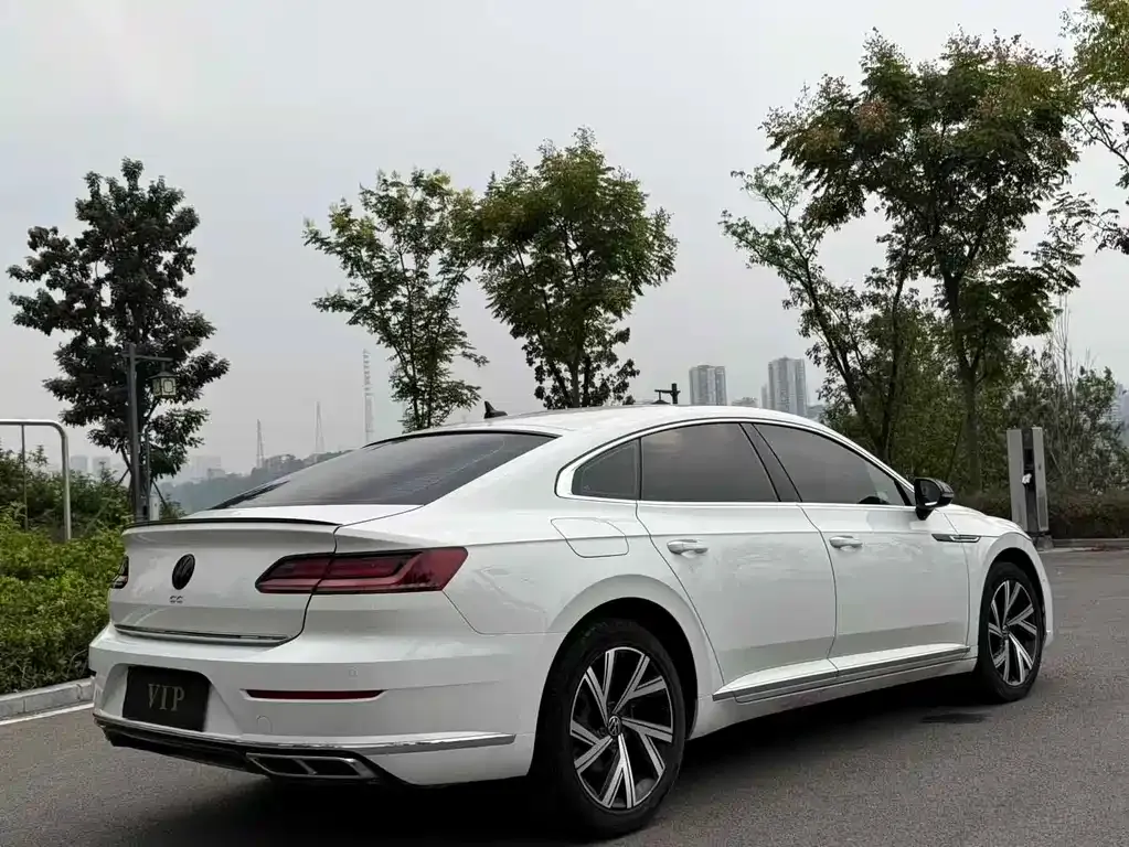 Volkswagen CC 2022 из CN, фото 10