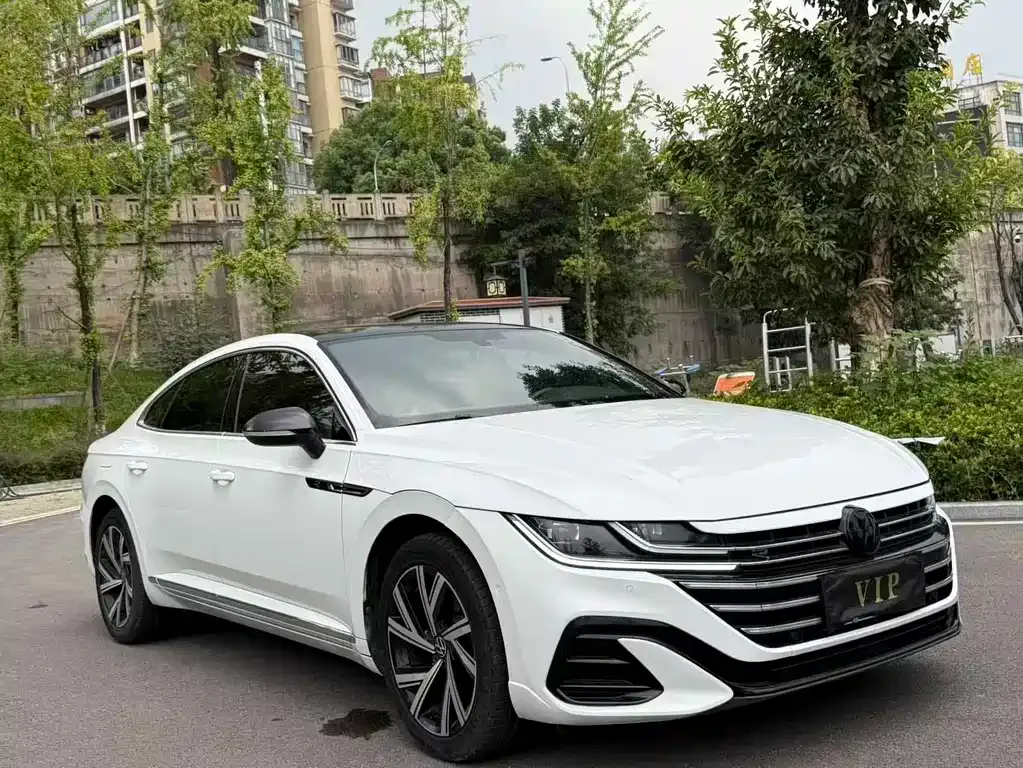 Volkswagen CC 2022 из CN, фото 3