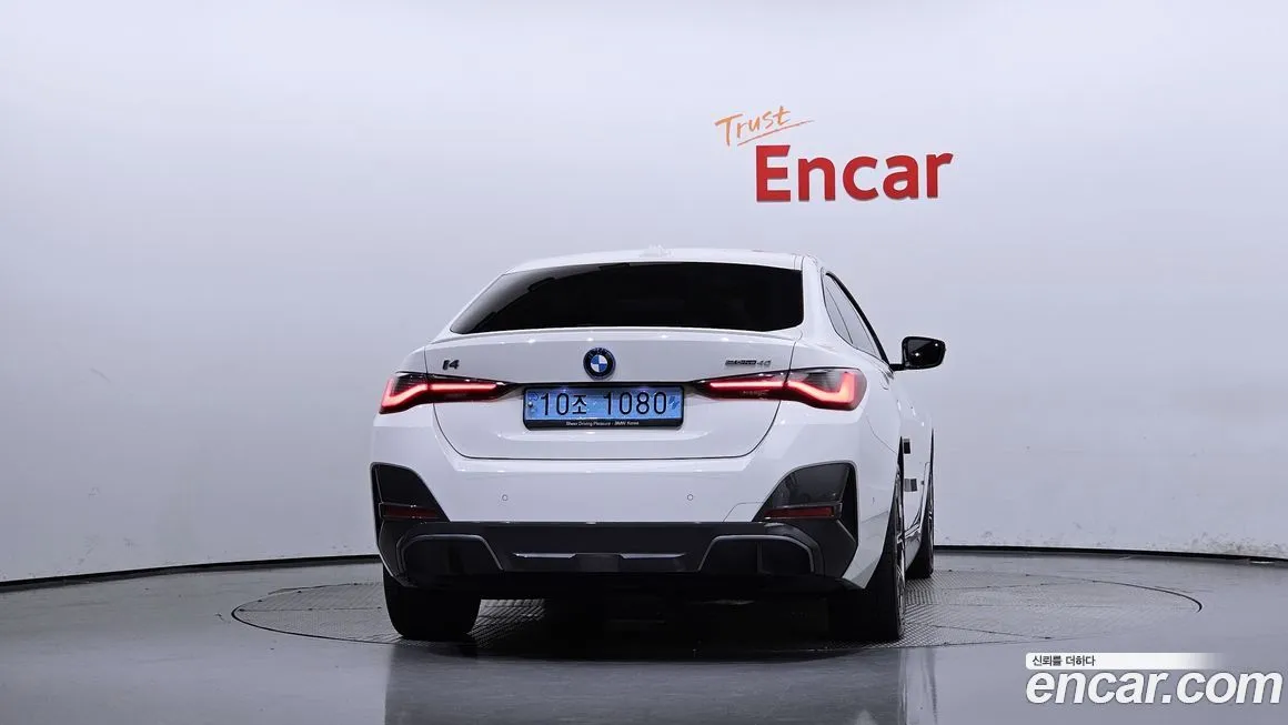 BMW i4 2022 из KR, фото 4