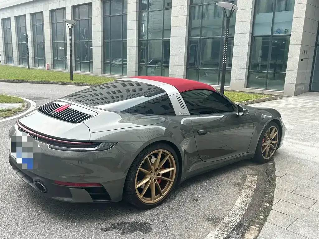 Porsche 911 2022 из CN, фото 2