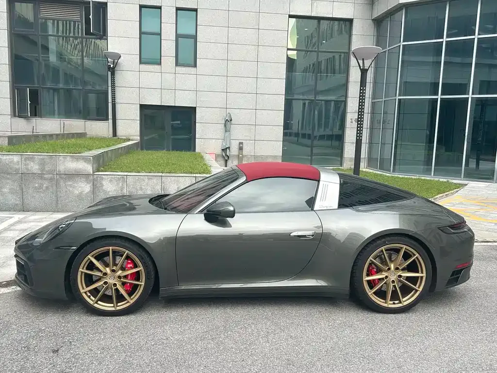 Porsche 911 2022 из CN, фото 6