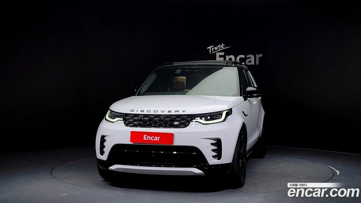 Land Rover Discovery 2024 из KR, фото 3