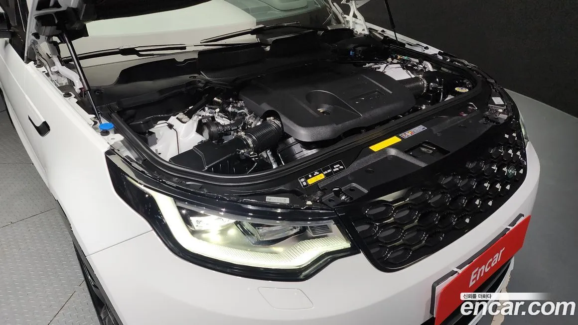 Land Rover Discovery 2024 из KR, фото 6
