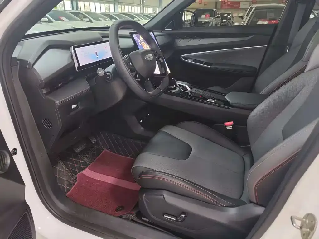 Geely Boyue 2024 из CN, фото 4