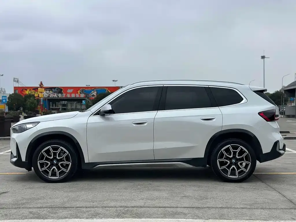 BMW X1 2024 из CN, фото 5