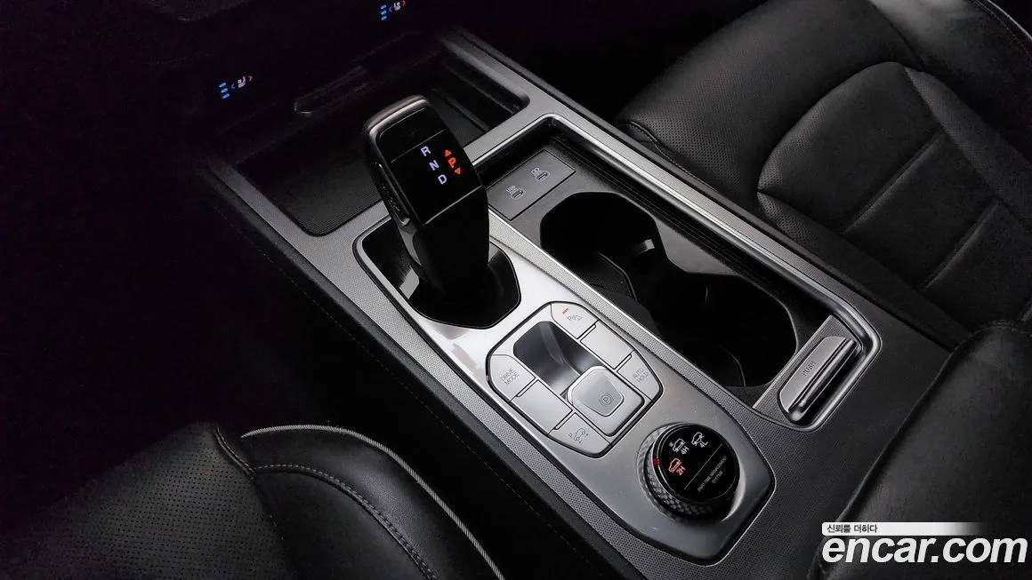 KG Mobility (Ssangyong) Rexton — фото 9