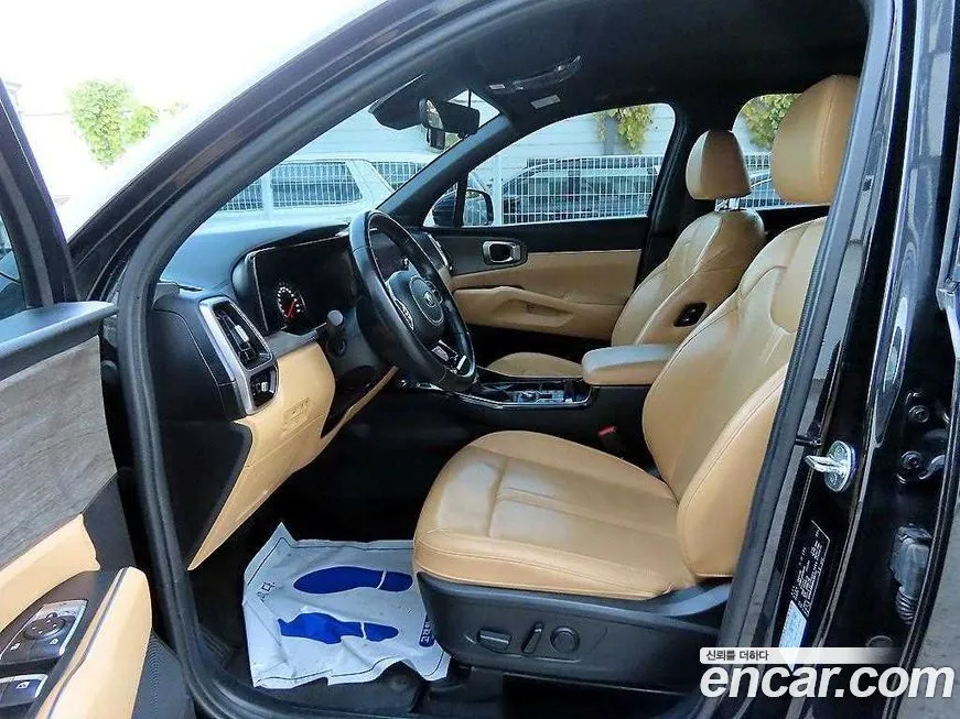 Kia Sorento — фото 5