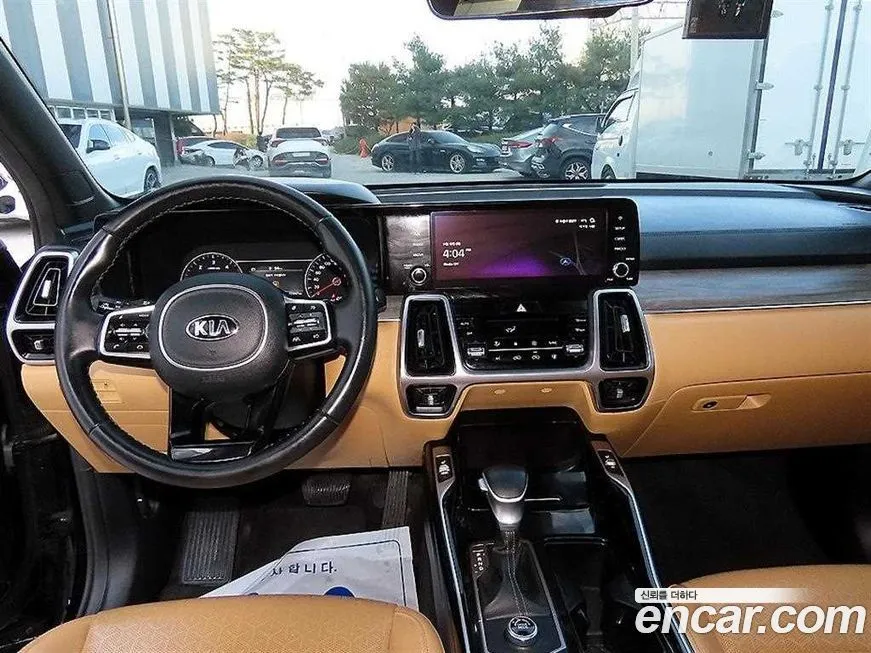 Kia Sorento — фото 7