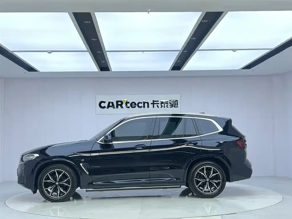 BMW X3 2024 из CN, фото 2