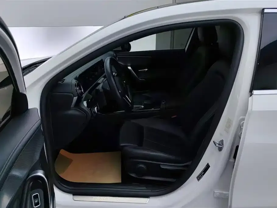 Mercedes-Benz A-Class 2022 из CN, фото 9