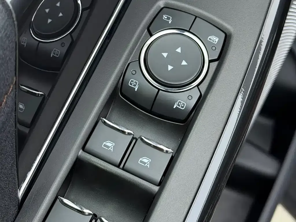 [object Object] F-150 Raptor 2023 из CN, фото 10