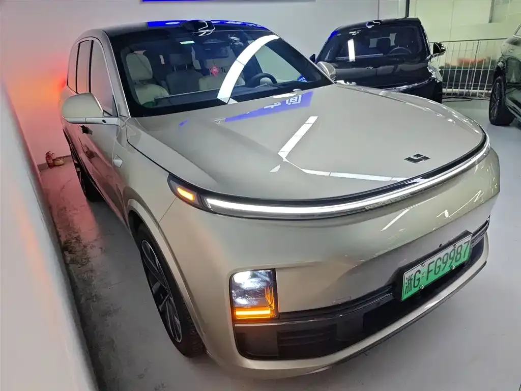 Li Auto L8 2024 из CN, фото 4