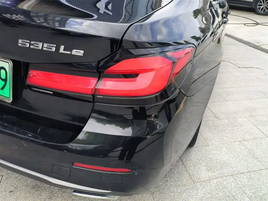 BMW 5 Series New Energy — фото 8