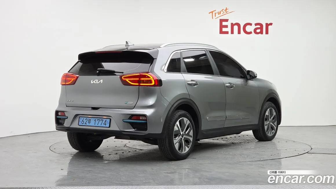 Kia Niro — фото 2