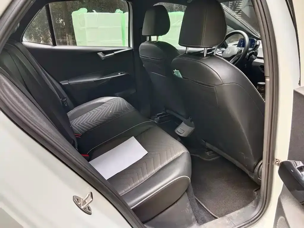Volkswagen ID.3 2023 из CN, фото 6