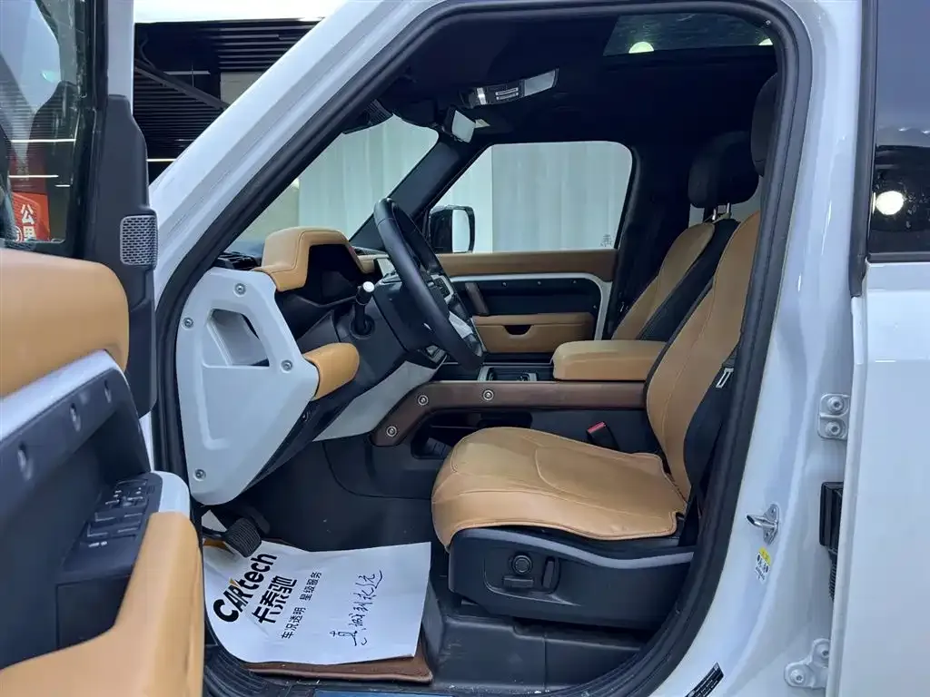 Land Rover Defender 2024 из CN, фото 5
