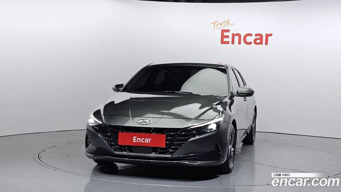 Hyundai AVANTE — фото 3