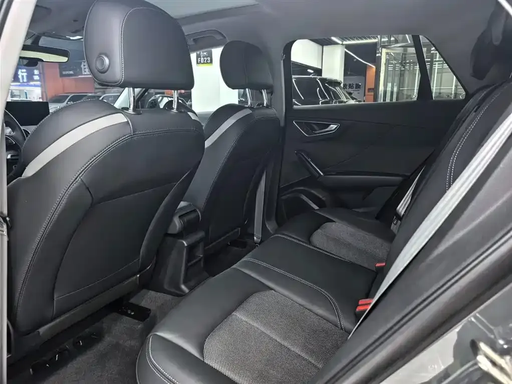 Audi Q2L 2021 из CN, фото 10