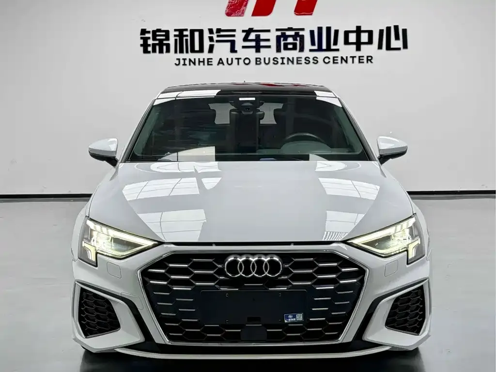 Audi A3 2021 из CN, фото 2