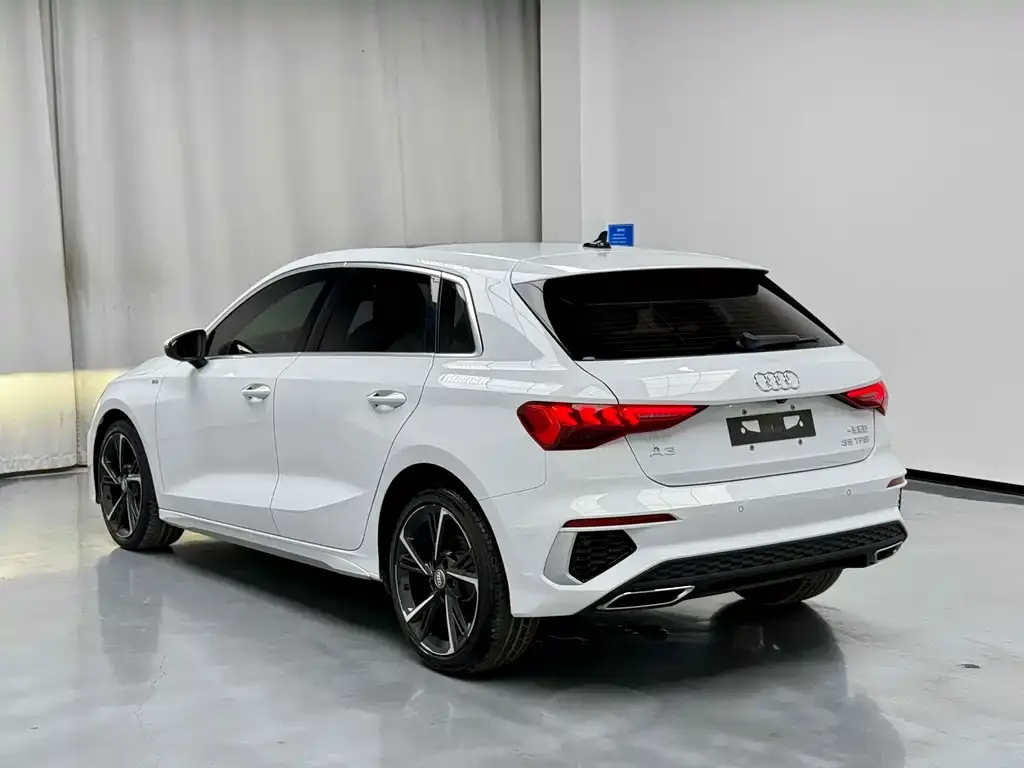 Audi A3 2021 из CN, фото 6