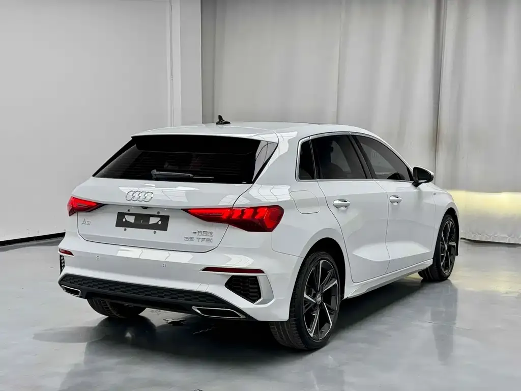 Audi A3 2021 из CN, фото 8