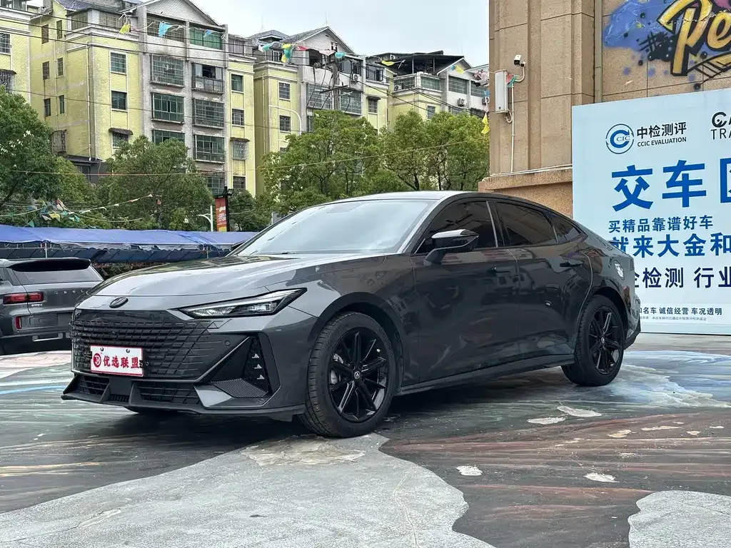 Changan UNI-V 2023 из CN, фото 1