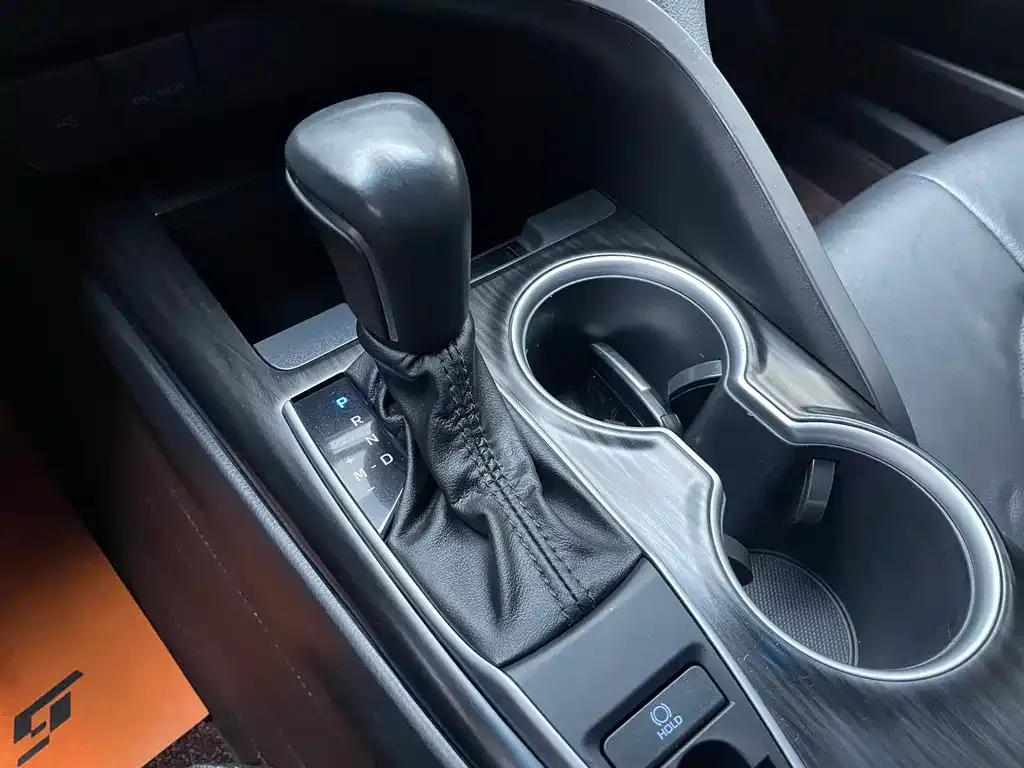 Toyota Camry 2023 из CN, фото 10